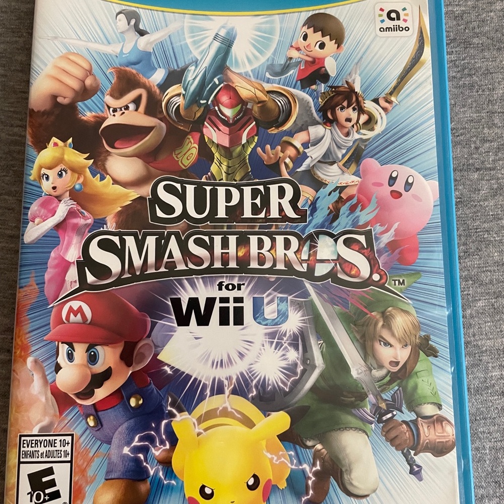 Nintendo Super Smash Bros. for Wii U - Blue Case with Multicolor Cover Art
